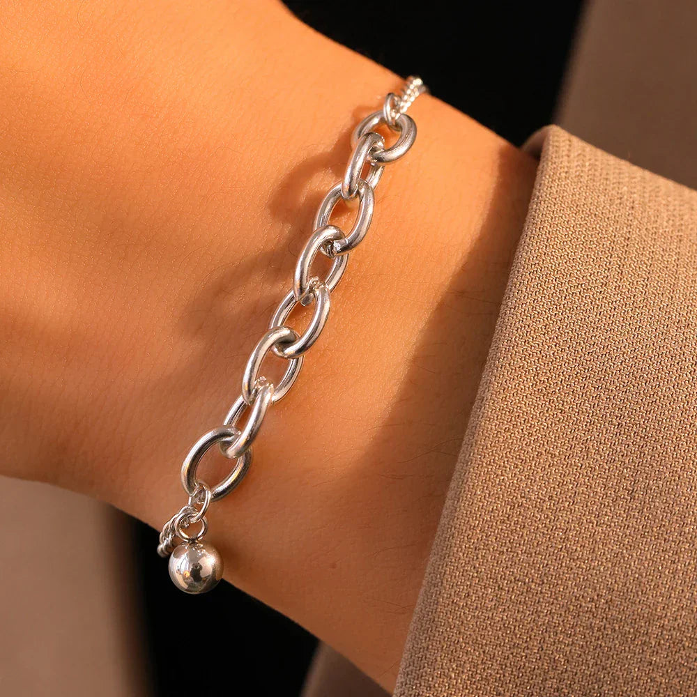 Bracelet à maillons fins et épais en forme de trombone