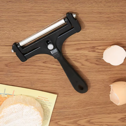 Coupe-fromage professionnel avec épaisseur de tranche réglable