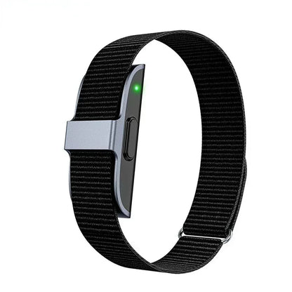 Montre connectée fine avec suivi d'activité physique pour le suivi quotidien de la santé
