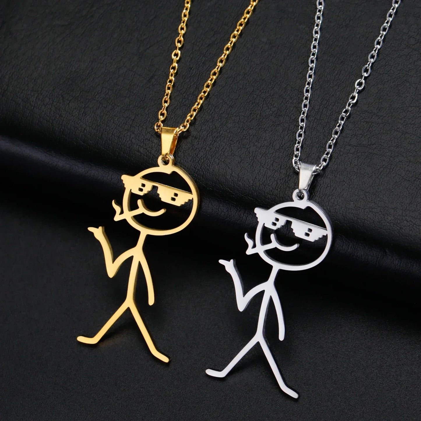 Collier pendentif bonhomme bâton punk amusant avec doigt d'honneur