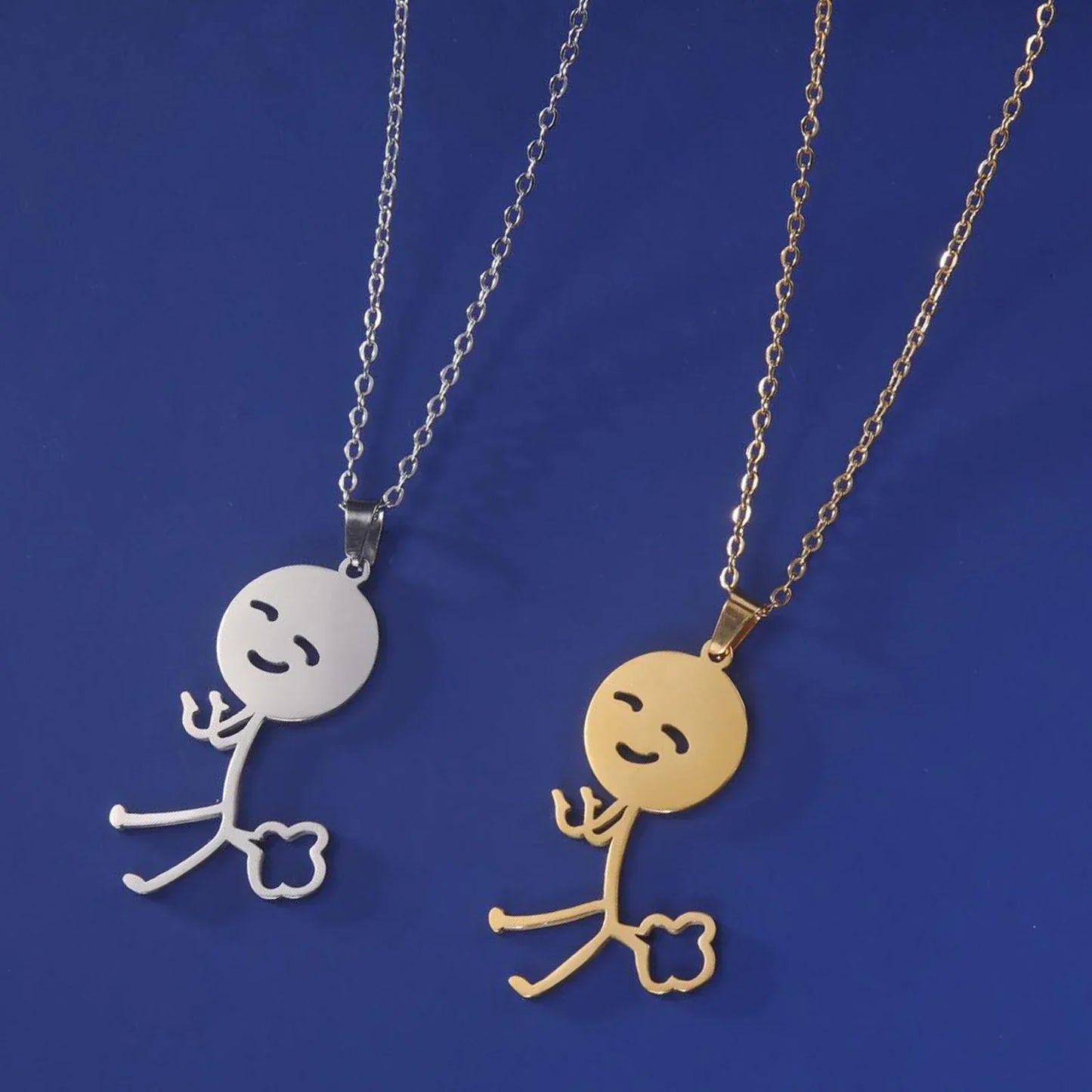 Collier pendentif bonhomme bâton punk amusant avec doigt d'honneur
