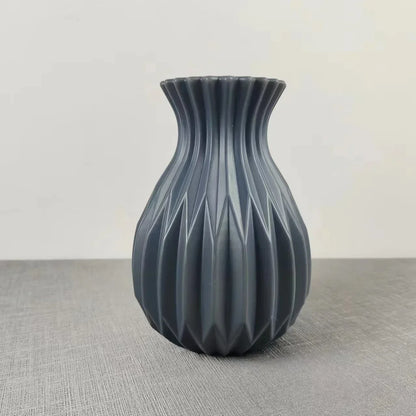 Magnifique vase en verre à motif floral
