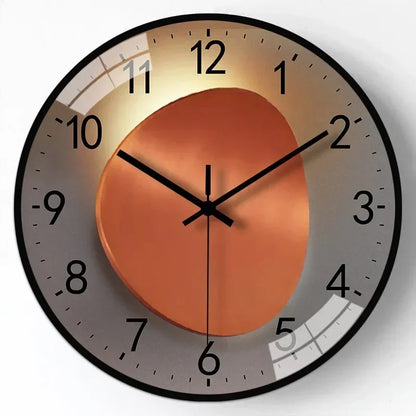 Horloge murale traditionnelle silencieuse