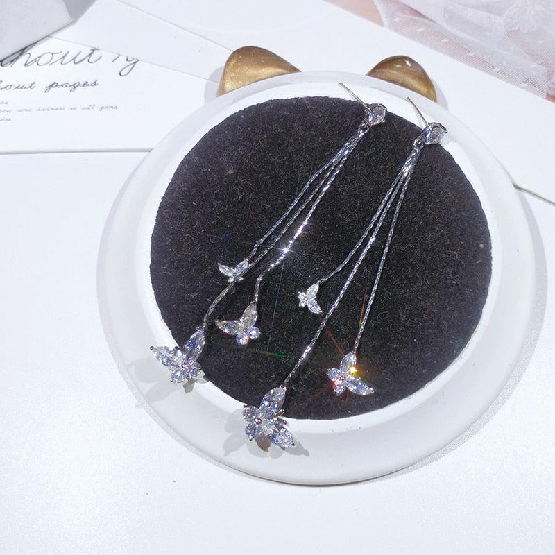 Magnifiques boucles d'oreilles pendantes à motif floral