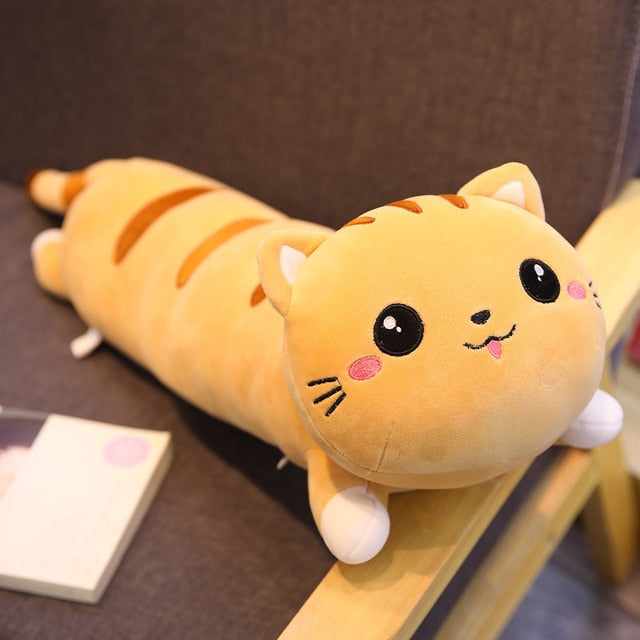 Coussin en forme de chat mignon