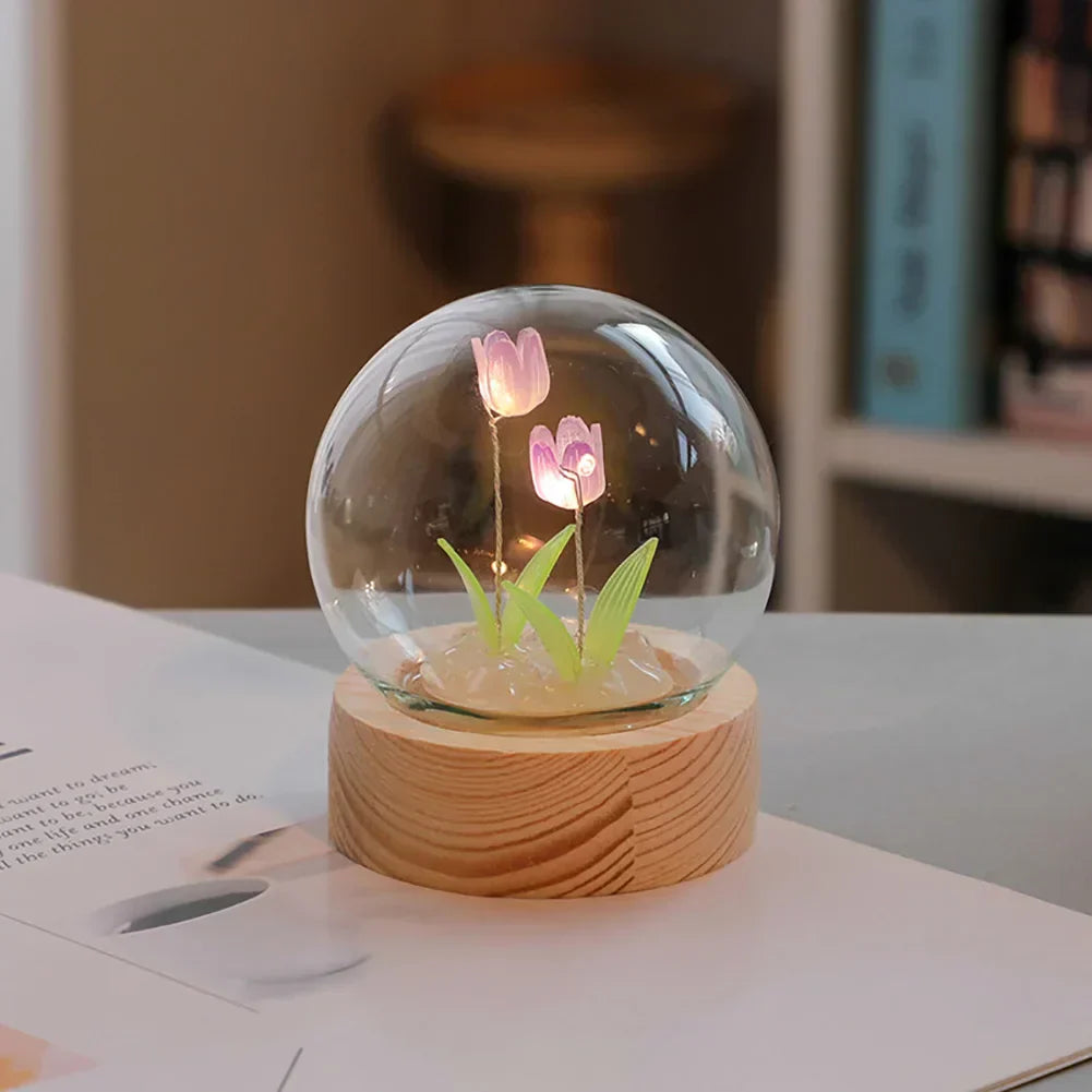 Lampe de bureau florale élégante