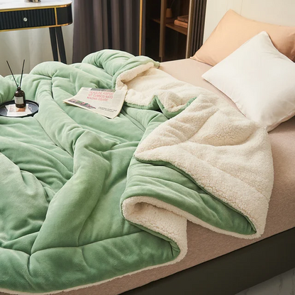 Warm Fleece Blanket – Soft and Cozy Flannel Throw for Ultimate Comfort 4