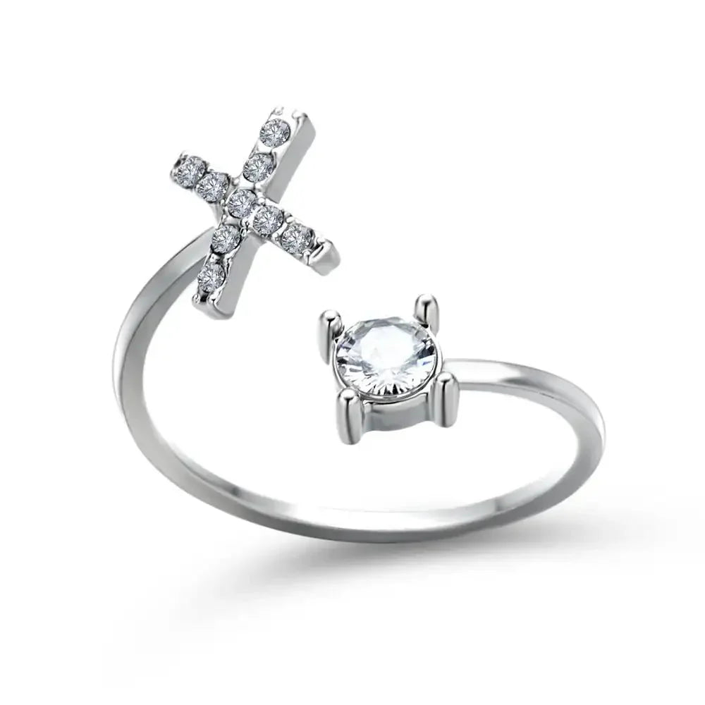 Bague en diamant personnalisée avec initiale délicate