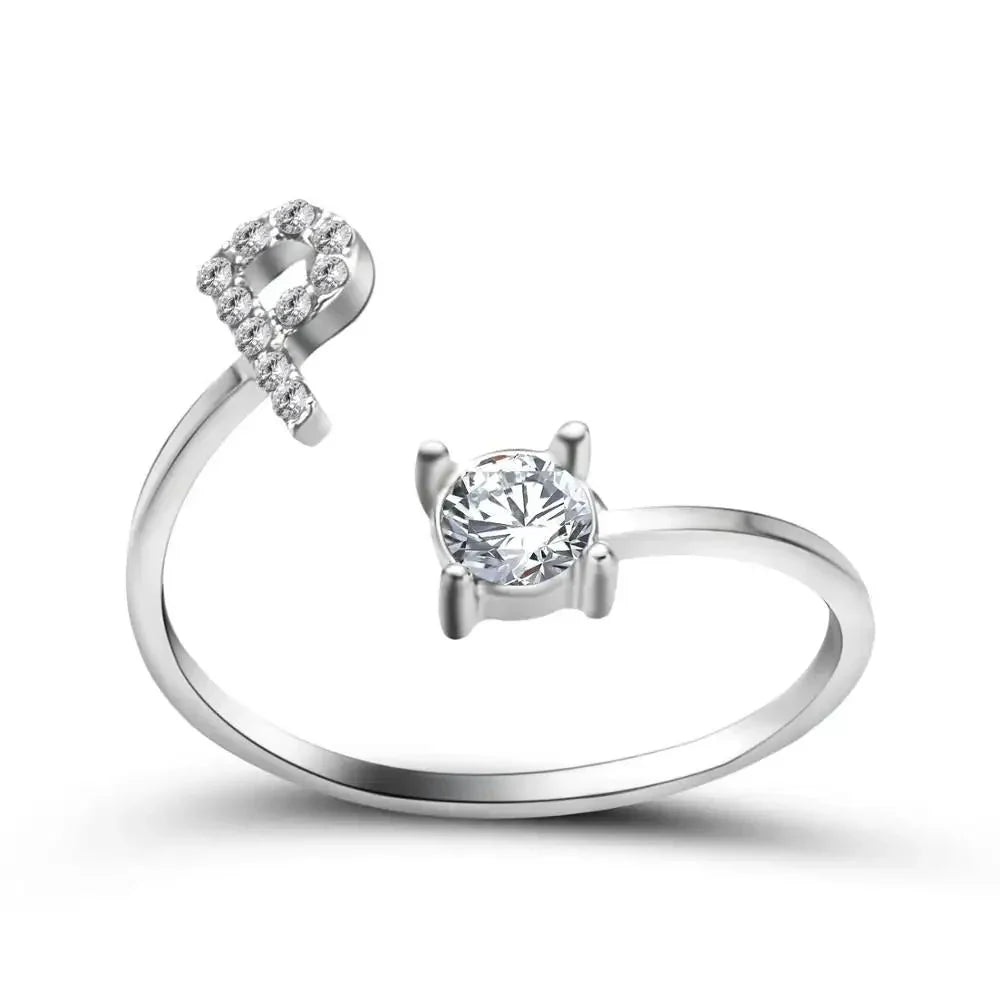 Bague en diamant personnalisée avec initiale délicate
