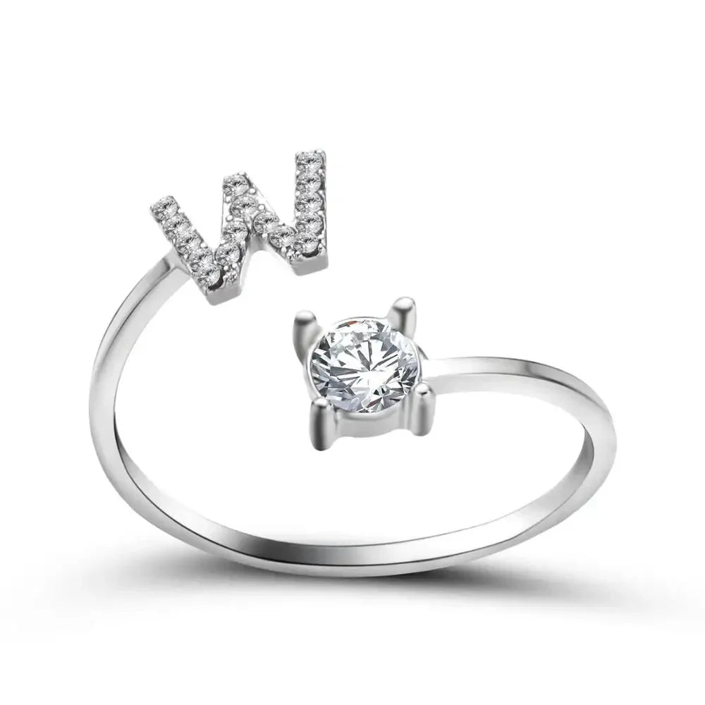 Bague en diamant personnalisée avec initiale délicate
