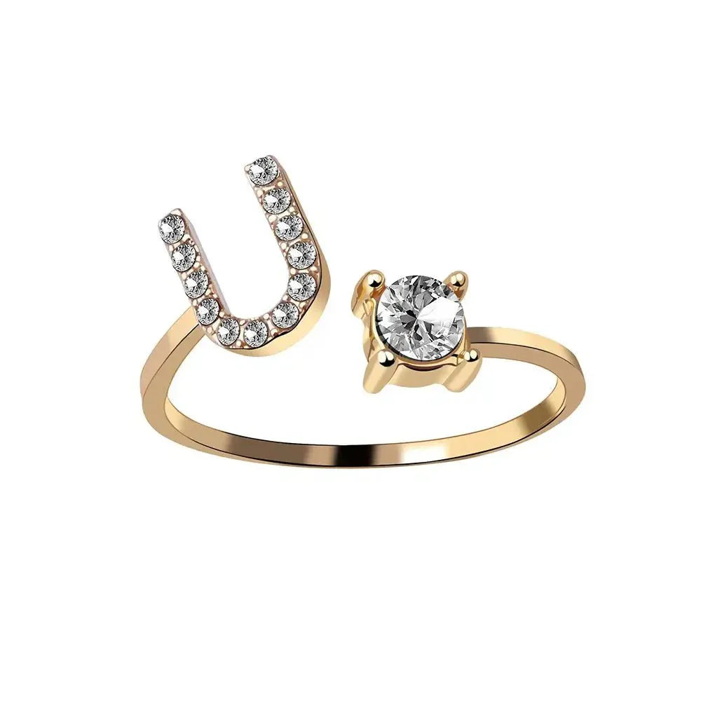 Bague en diamant personnalisée avec initiale délicate