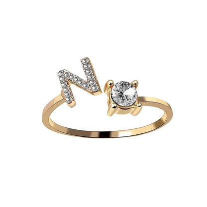 Bague en diamant personnalisée avec initiale délicate