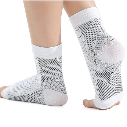 Chaussettes de soutien confortables pour les chevilles, soulageant la neuropathie.