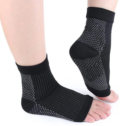 Chaussettes de soutien confortables pour les chevilles, soulageant la neuropathie.
