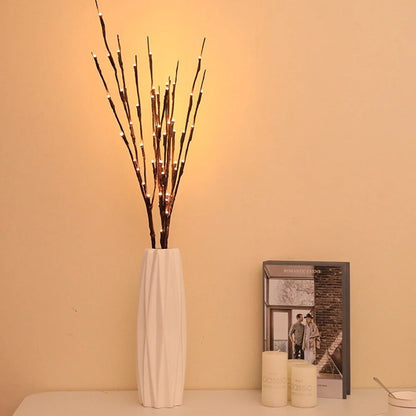 Lampe de table en saule à douce lueur