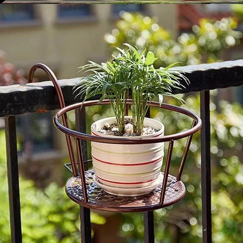 Beautiful Outdoor Hanging Plant Decor - Halri