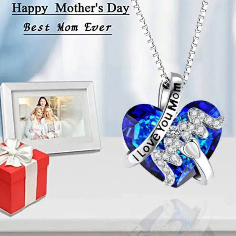 Lovely Heart Shaped Crystal Pendant Necklace Gift