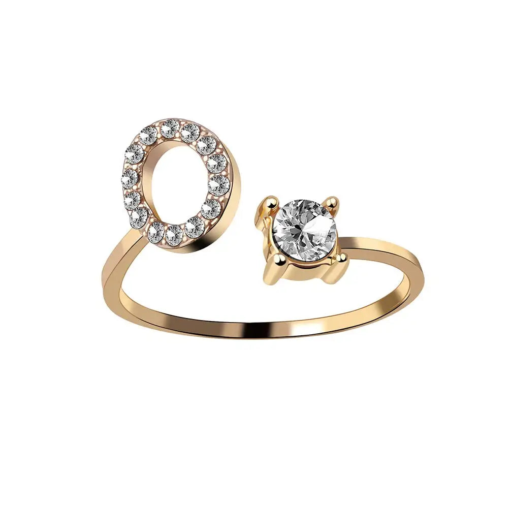 Bague en diamant personnalisée avec initiale délicate