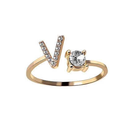 Bague en diamant personnalisée avec initiale délicate