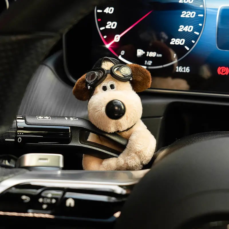 Fun Car Dog Figurine Decoration - Halri