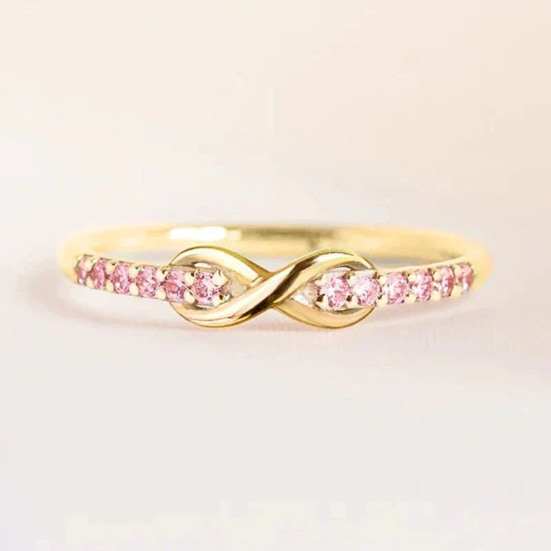 Bague de fiançailles intemporelle en diamant Infinity