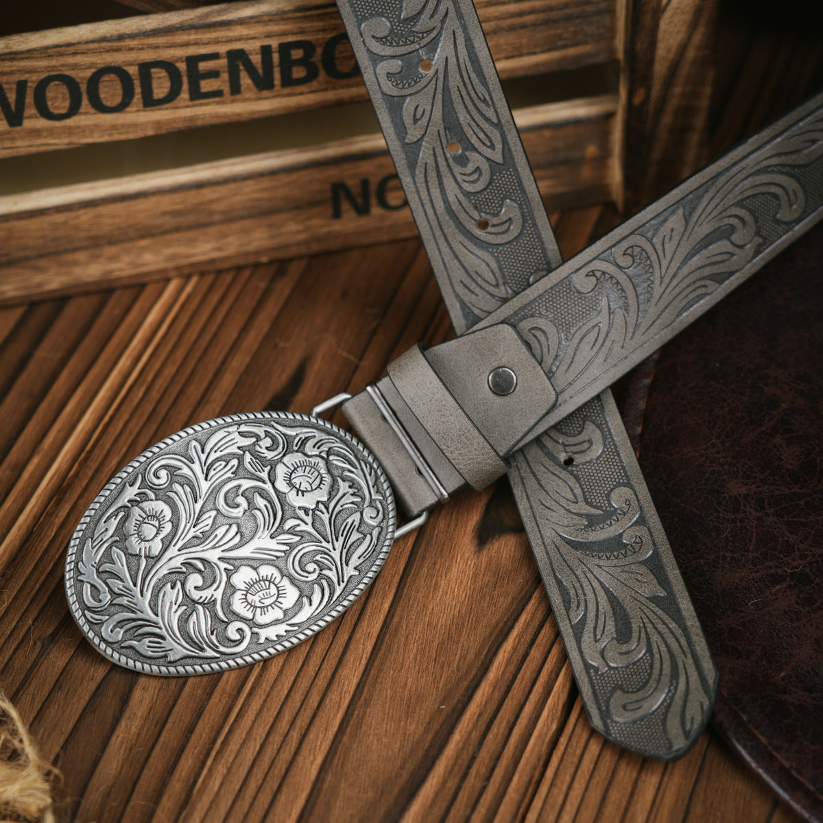 Ceinture homme robuste en cuir végan avec boucle en métal