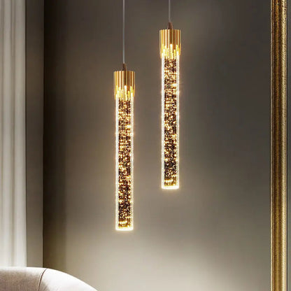 Suspension cylindrique en verre transparent