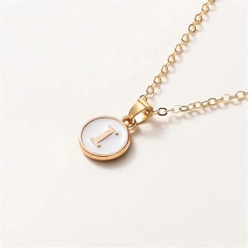 Collier pendentif cercle monogramme or de luxe
