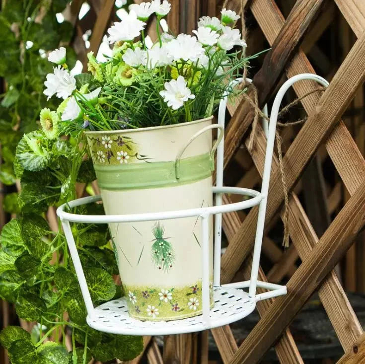 Magnifique décoration de plantes suspendues d'extérieur