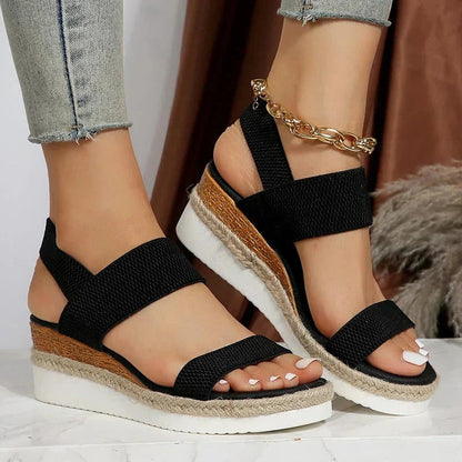 Relaxing Flat Summer Sandals