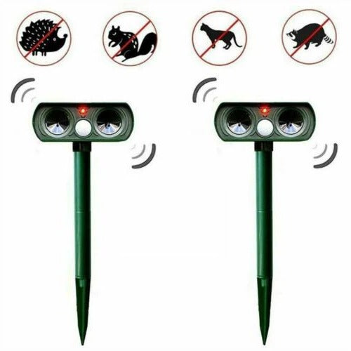 Outdoor Solar Powered Pest Repeller for Garden Defense