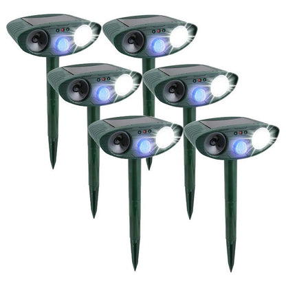 Outdoor Solar Pest Repeller Animal Control Device