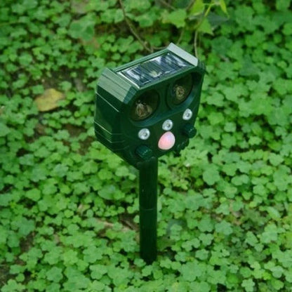 Outdoor Solar Powered Snake Repellent