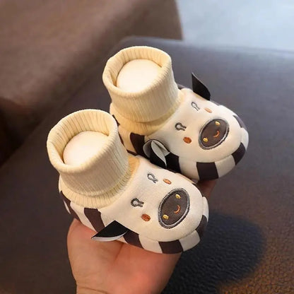 Pantoufles confortables pour enfants avec semelles antidérapantes et motifs d'animaux amusants