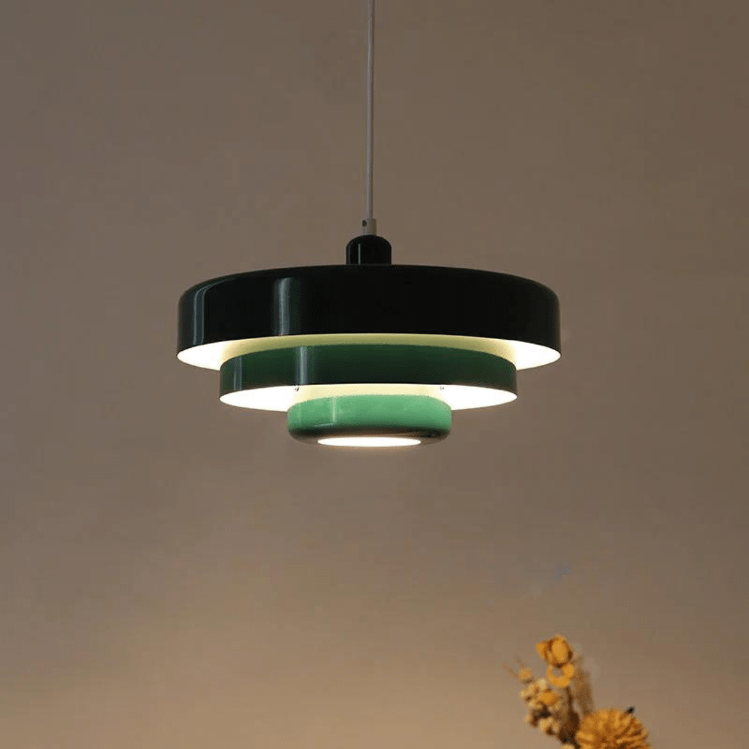Magnifique suspension à 3 niveaux aux teintes pastel