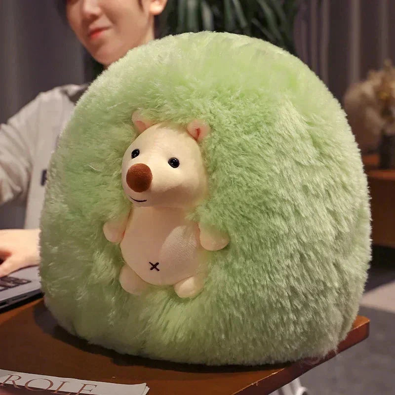 Adorable peluche hérisson câline