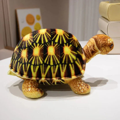 Adorable tortue réaliste en peluche douce et peluche, jouet en peluche.