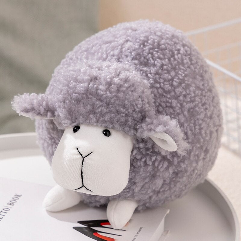 Adorables peluches moutons mignonnes