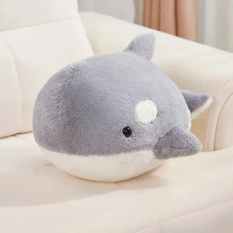 Adorables peluches baleines bleues toutes douces