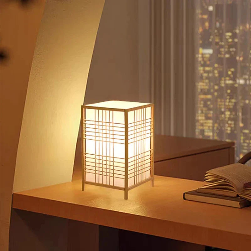Lampe de bureau asiatique traditionnelle
