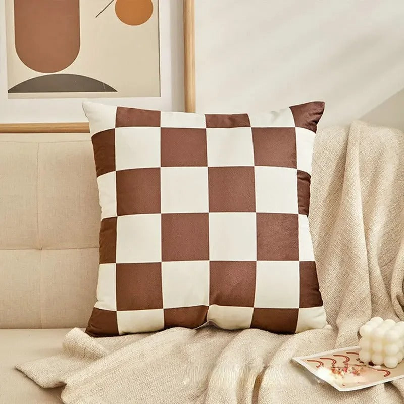 Coussin décoratif à carreaux classiques