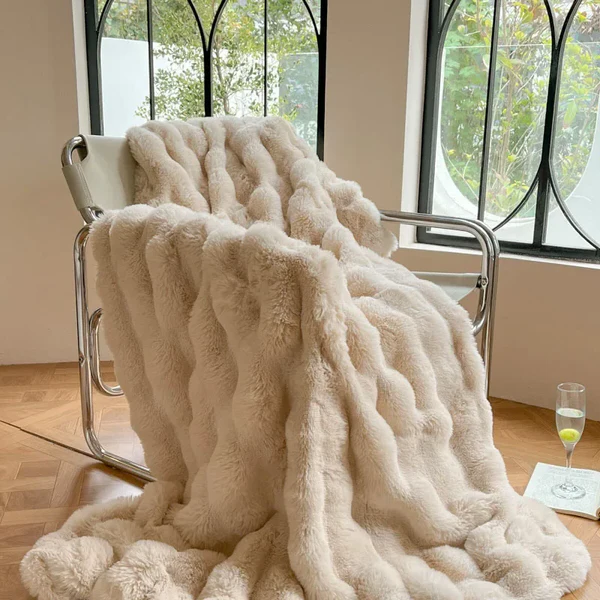 Plush Soft Faux Fur Winter Blanket