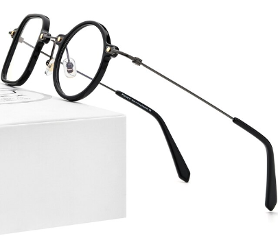 Lunettes en titane tendance et uniques