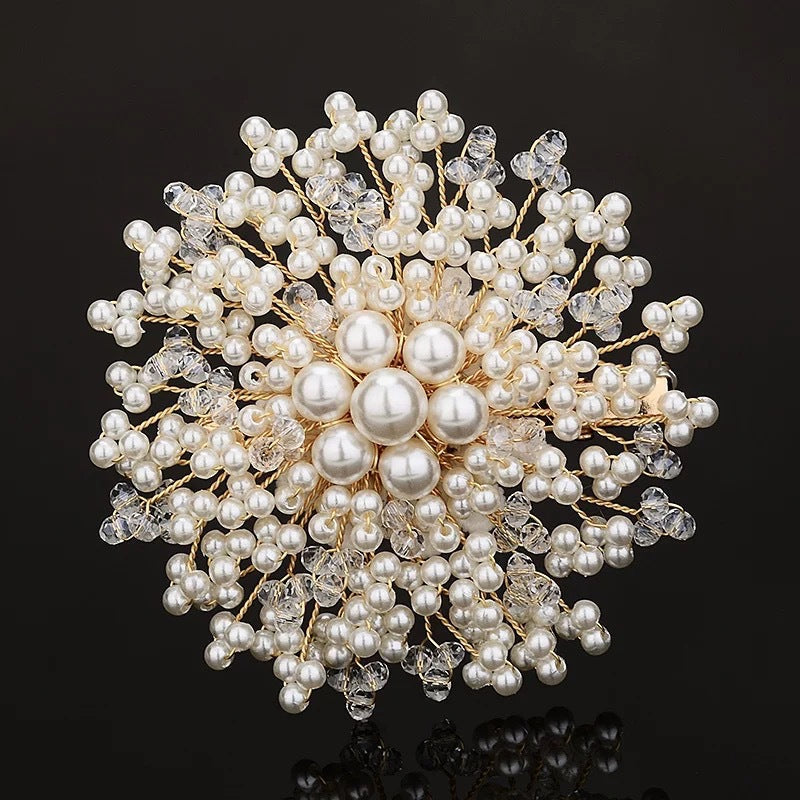 Broche de perles de luxe faite à la main pour femme 